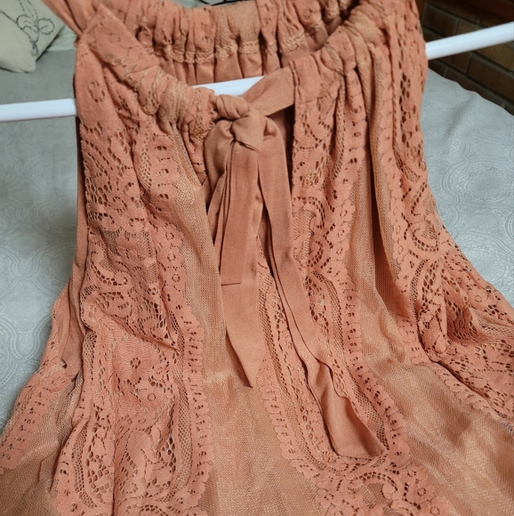 Lace Halter Swing Tank - Picture 3 of 5